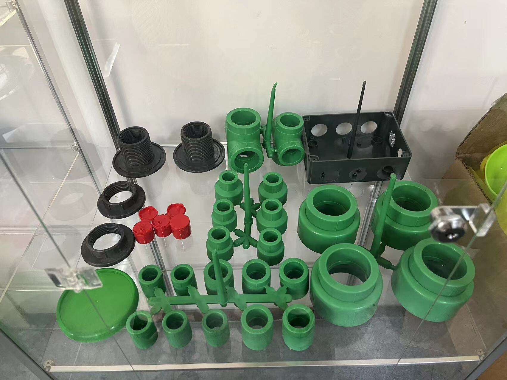 Plastic Pipe Fittings Injection Molding Machine