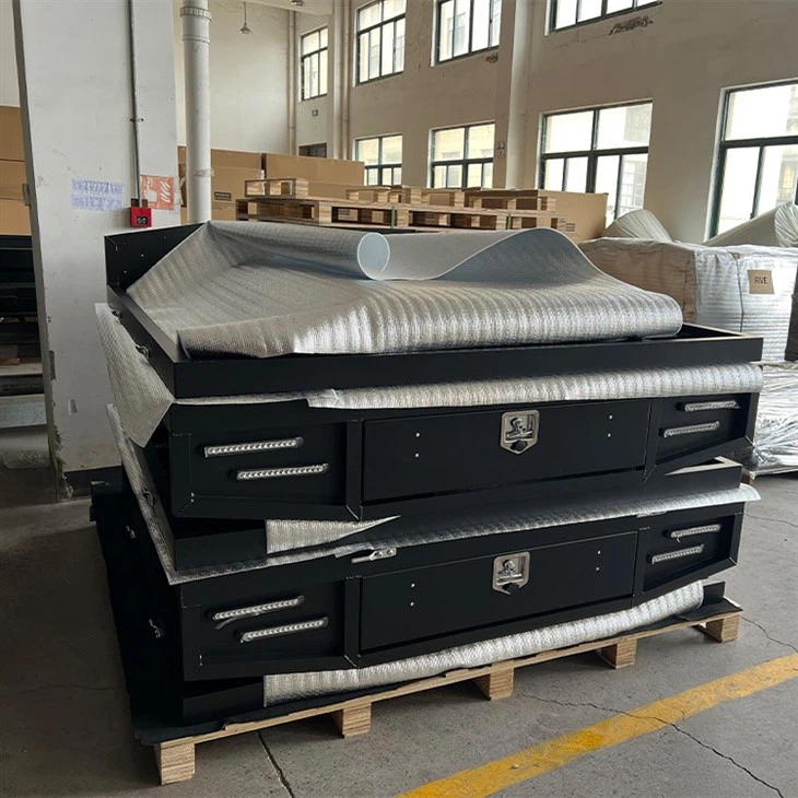 51800 Black Texture Powder Coating UTE Tray for Dual Cab.webp