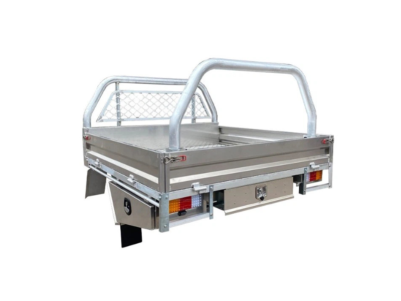 Cleaning an aluminium ute tray with water and mild soap is effective.