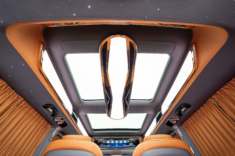 The Role of Interior Accessories in Creating a Luxurious Driving Experience