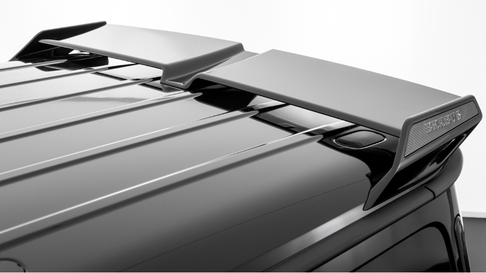 Master Tail: Crafted for Luxury and Function