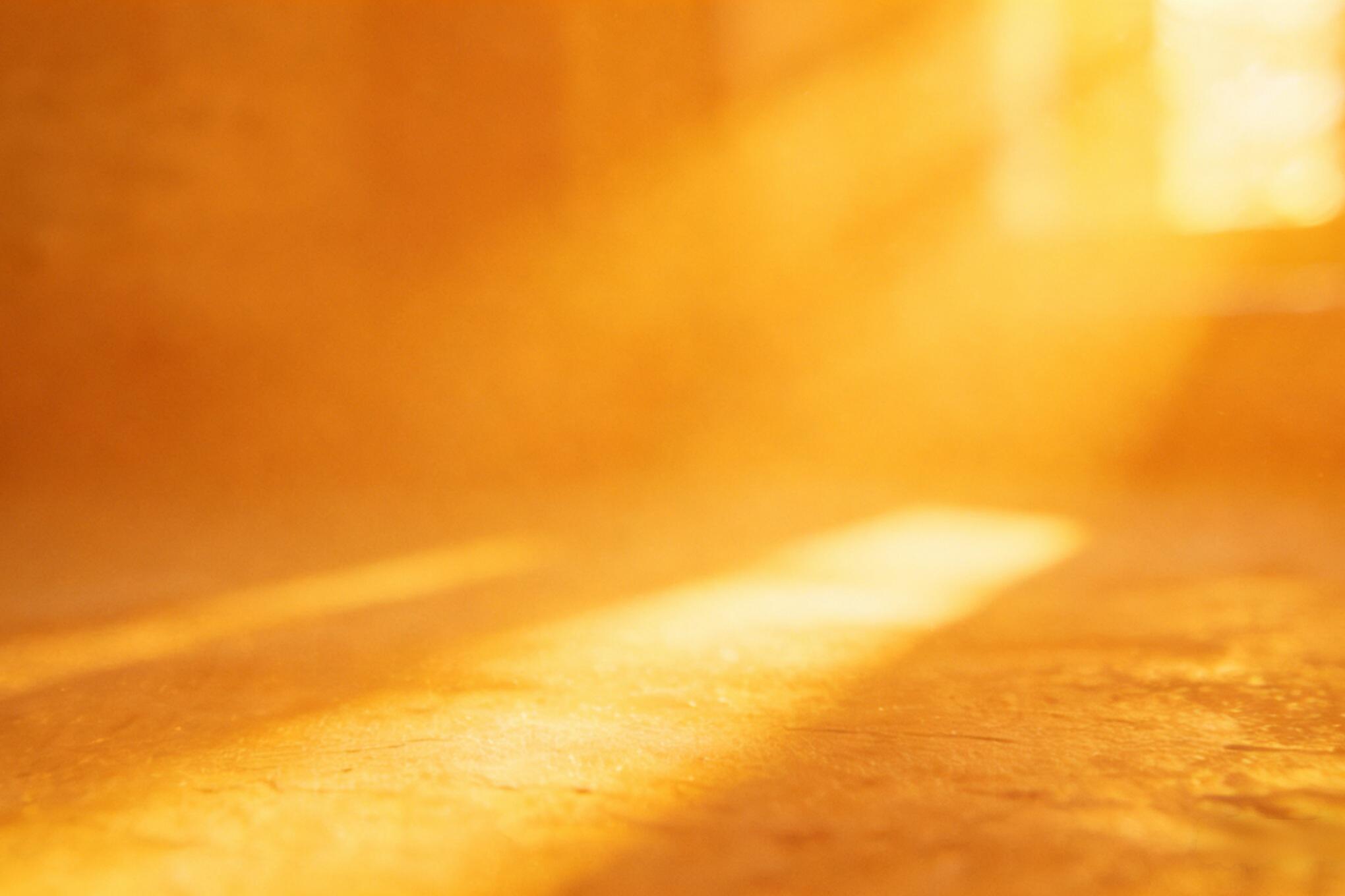 Why Choose 1600K Amber Lighting?What makes it unique?