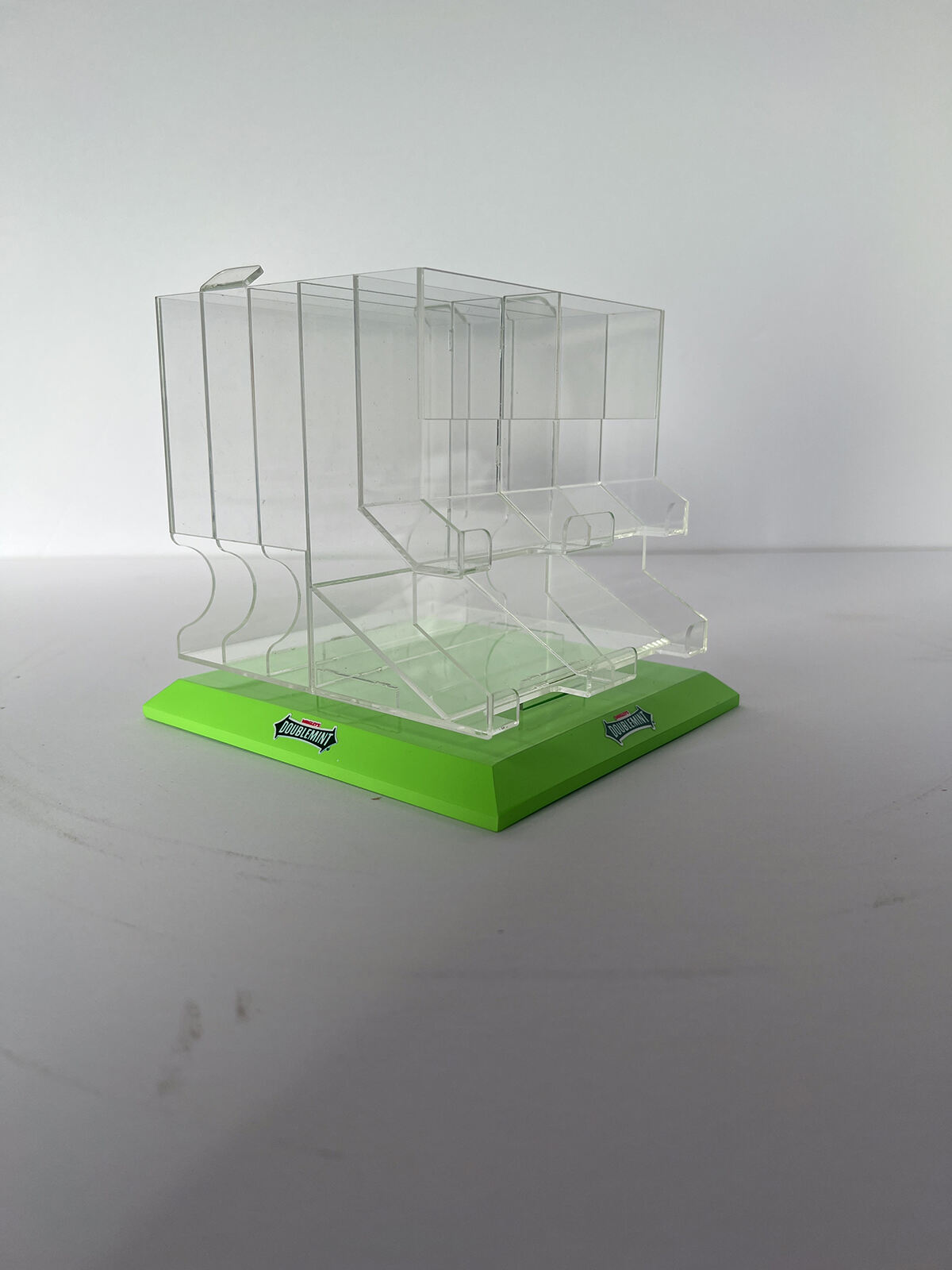 Versatile Merchandising Capabilities