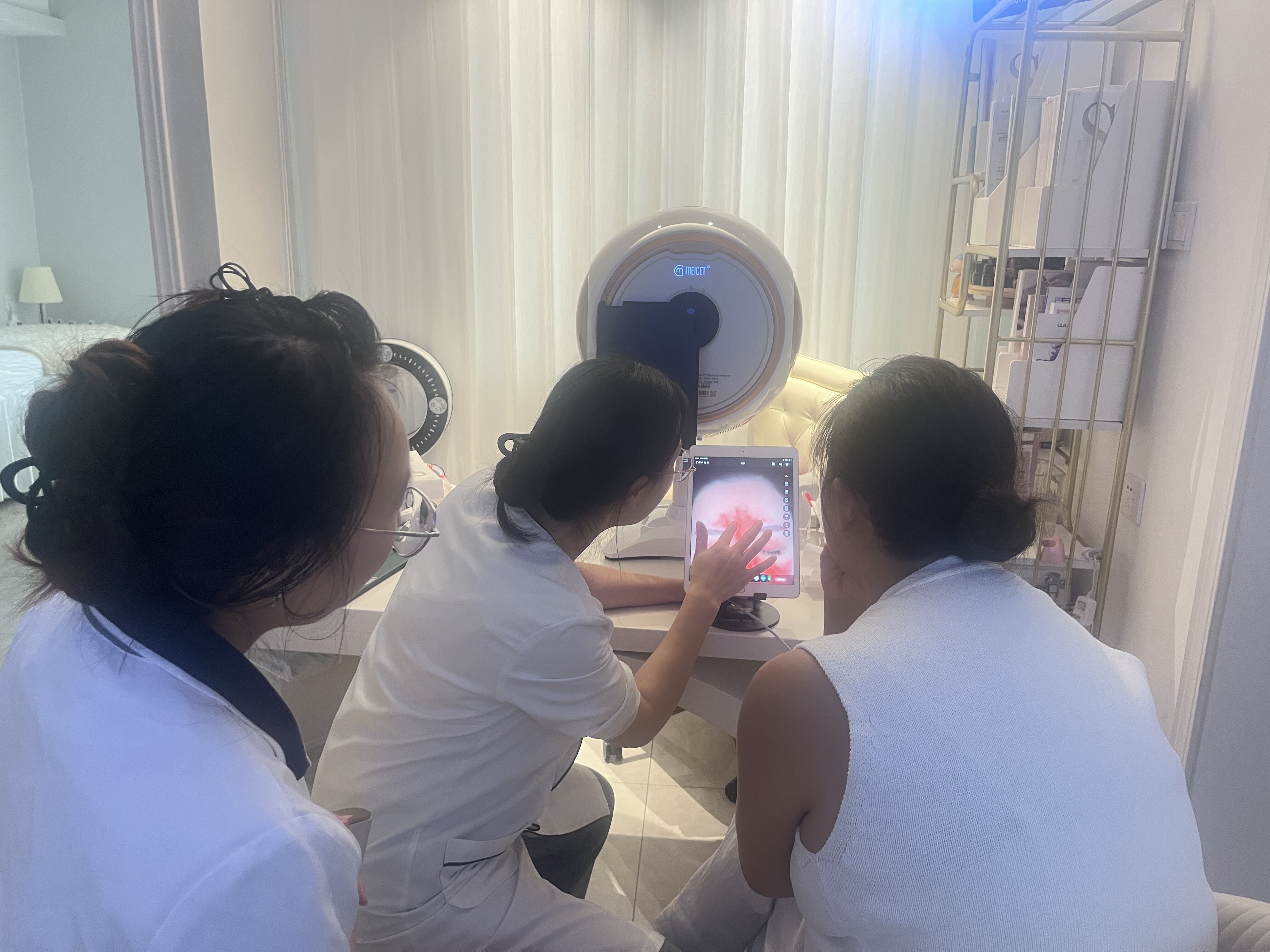 Unique Learning Experience Towards Skin Appreciation