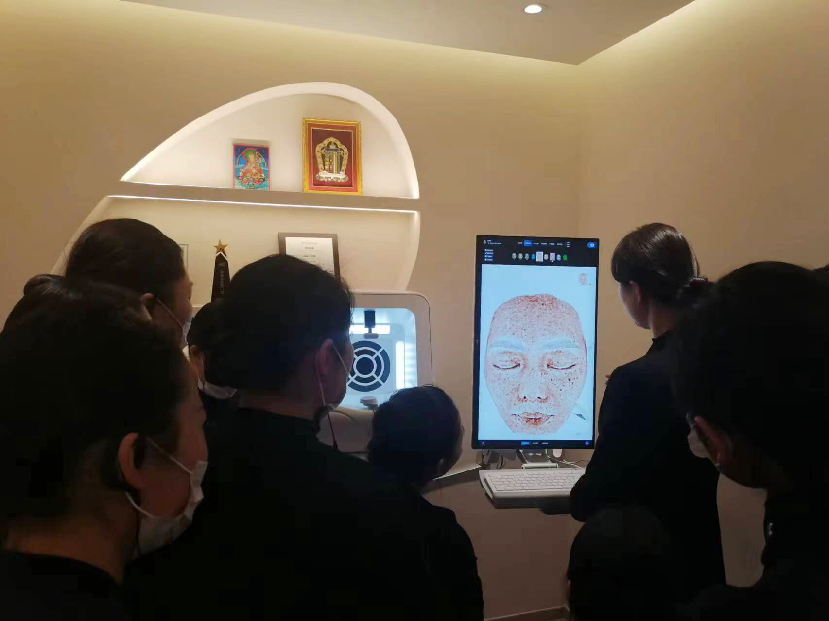 Twinning Diagnoz And Skincare Application In A World Of Disruption
