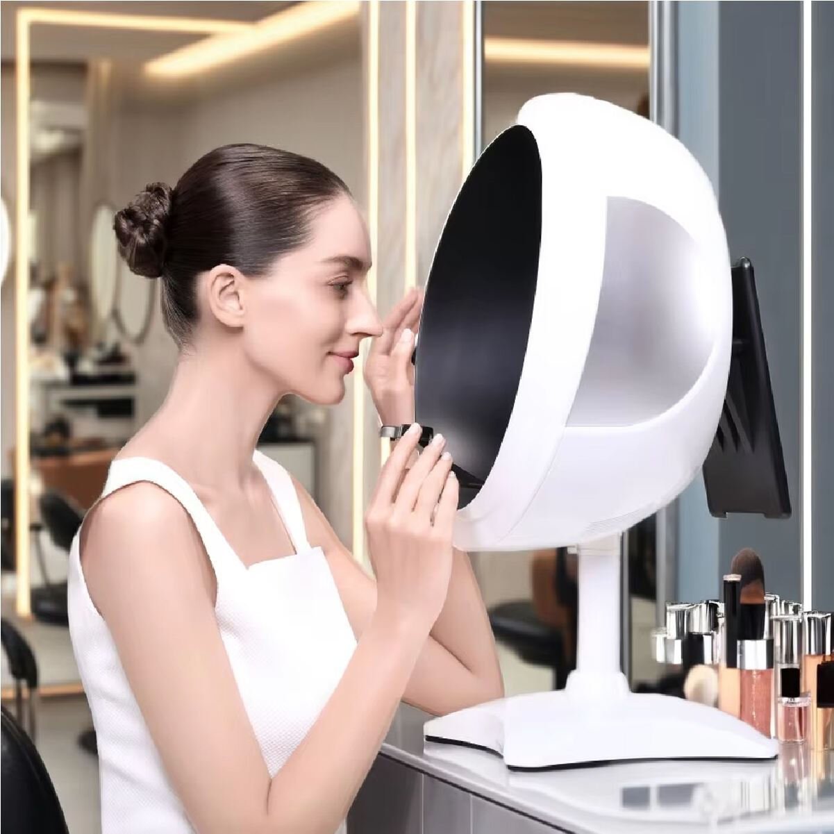 Communication with the Skincare Ecosystem
