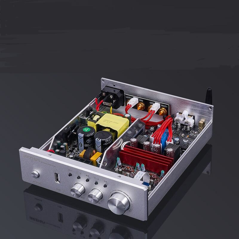 How Do Entry-Level Amplifiers Perform in Desktop Audio Systems?