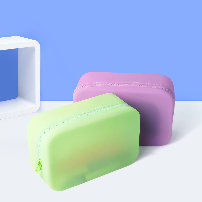 Mga Premium na Materyales na Pangprotekta at Konstruksyon