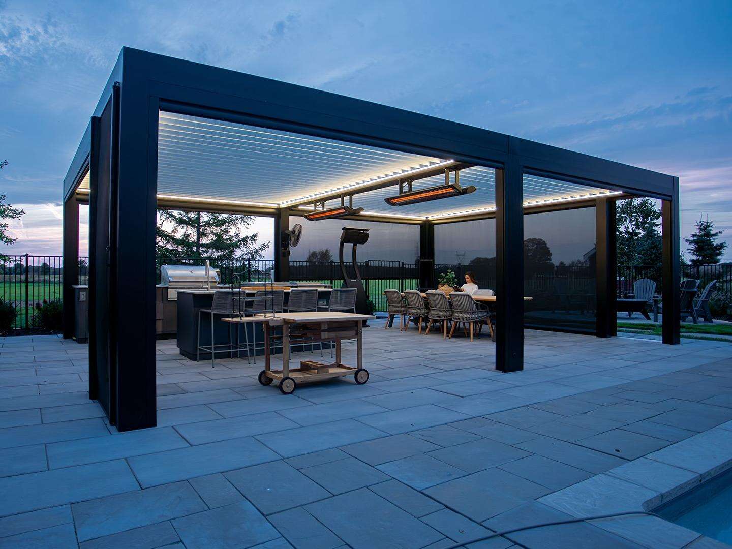 场景 (4).jpegRetractable Outdoor Aluminum Pergola with Adjustable Louvers Heavy-duty Type for Snowfall
