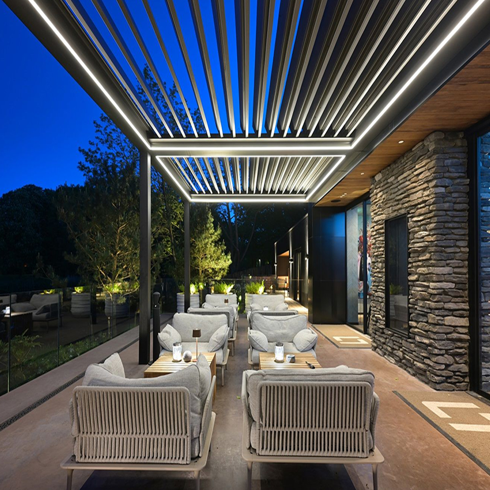 Que materiais son os mellores para construír un pérgola adxacente duradeira