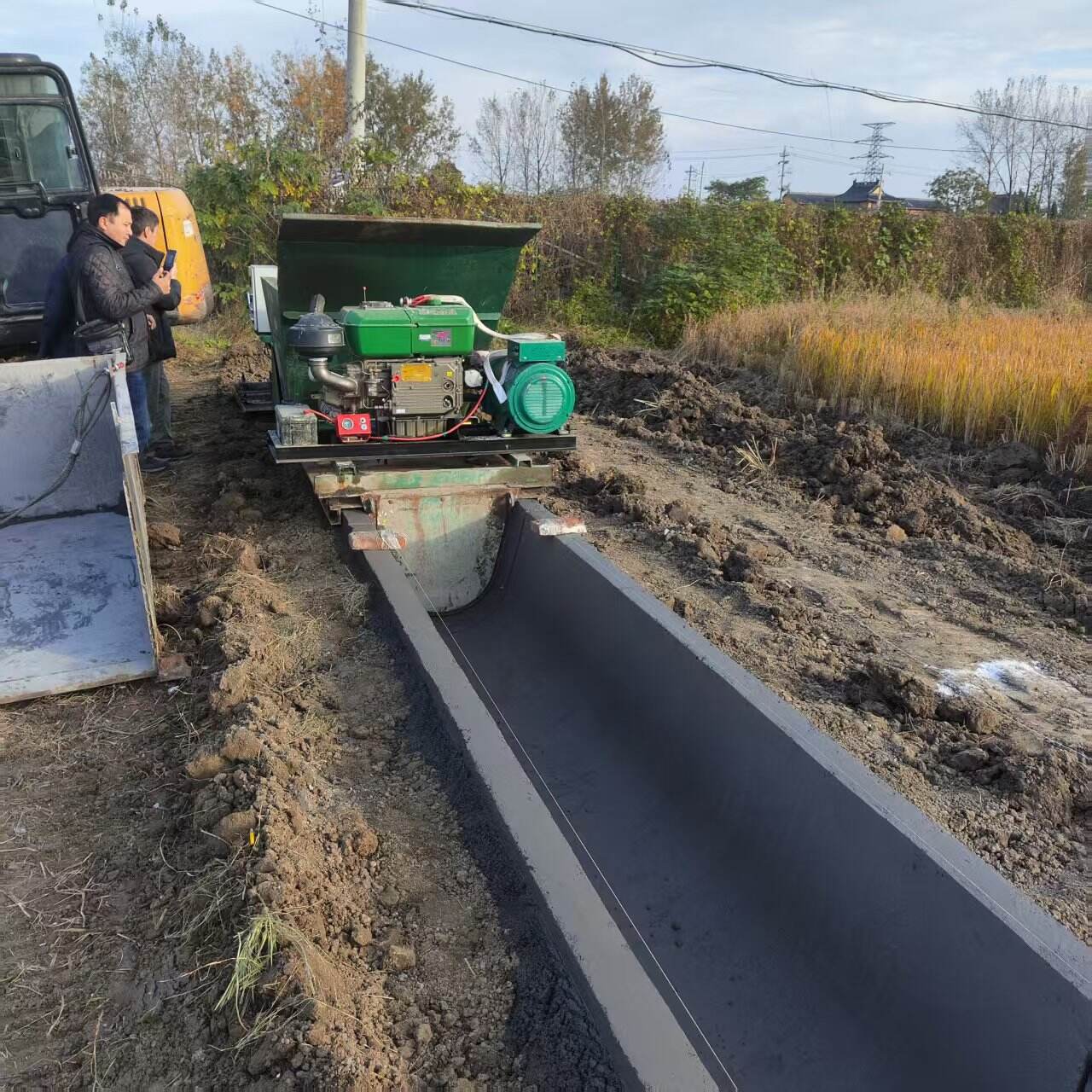 Agricultural Impermeable Channel Forming Machine Concrete Channel Forming Machine