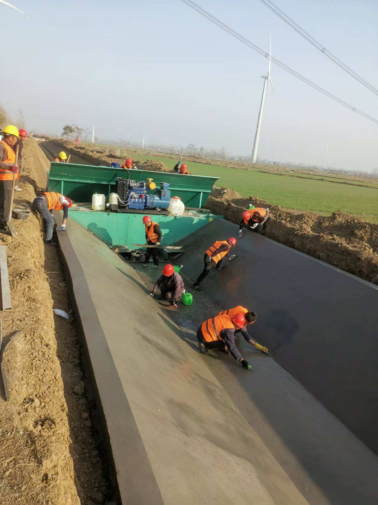 The Automatic Concrete Lining Machine
