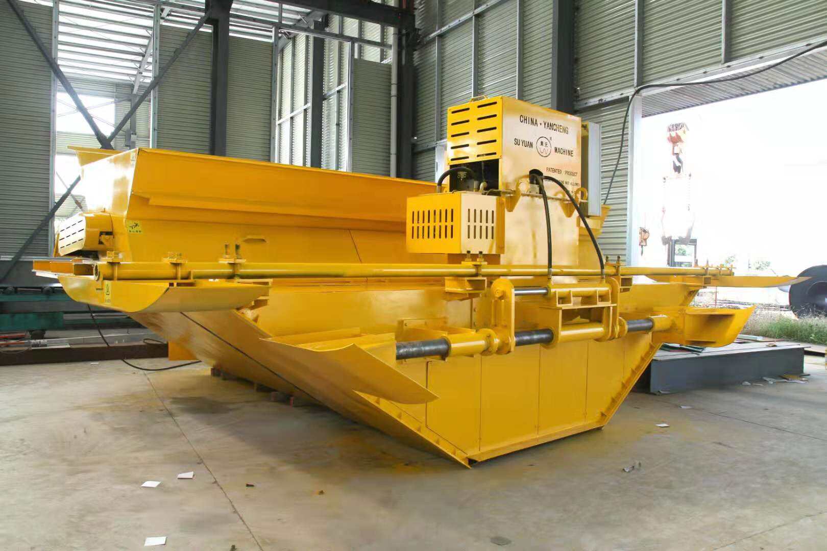 OEM Hydraulic Automatic Concrete Channel Lining Machine Professional Drainage Ditch Forming Machine