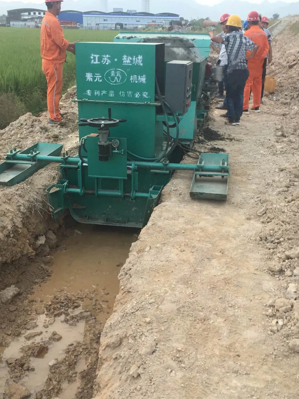 What Is a Ditch Lining Machine? A Complete Guide for Civil Construction Projects
