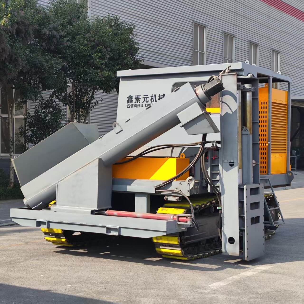 Drainage Ditch Slip Form Paver Machine Road Curb Slipform High Frequency Vibration Concrete Forming