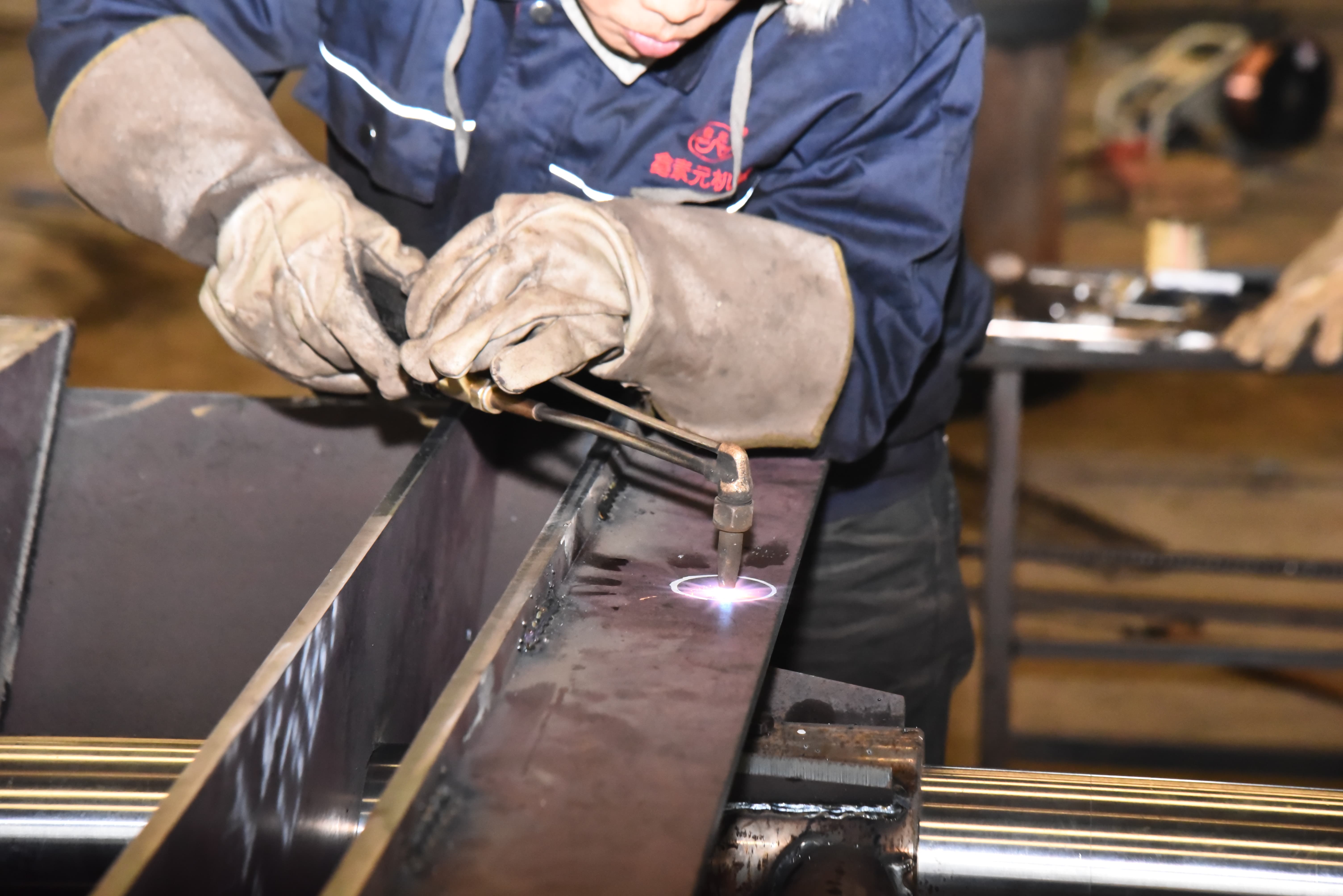 trapezoid ditch lining machine-11