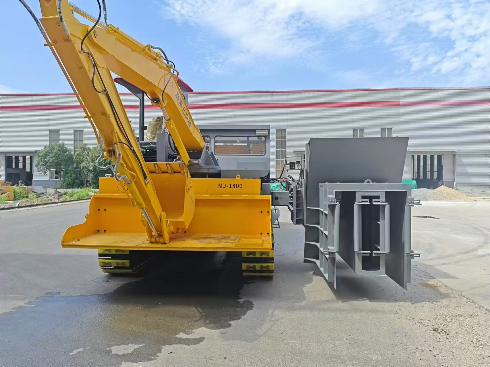 Curb Paver Machine for Road Construction: Benefits, Slipform Technology, and Project Suitability