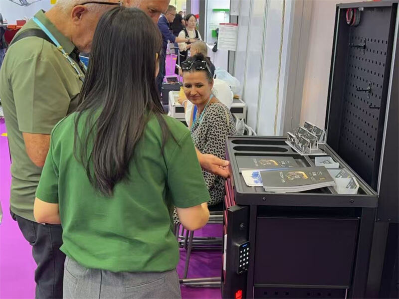 Goldenline Secures Over RMB 1M European Orders on Day 3 of 2025 Canton Fair, Strengthening Global B2B Partnerships