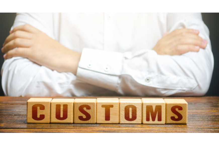 Intelligent Risk Assessment and Compliance Management