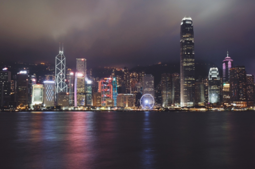 إطار عمل مرن للتكامل بين الصناعات المتعددة وقابل للتوسّع