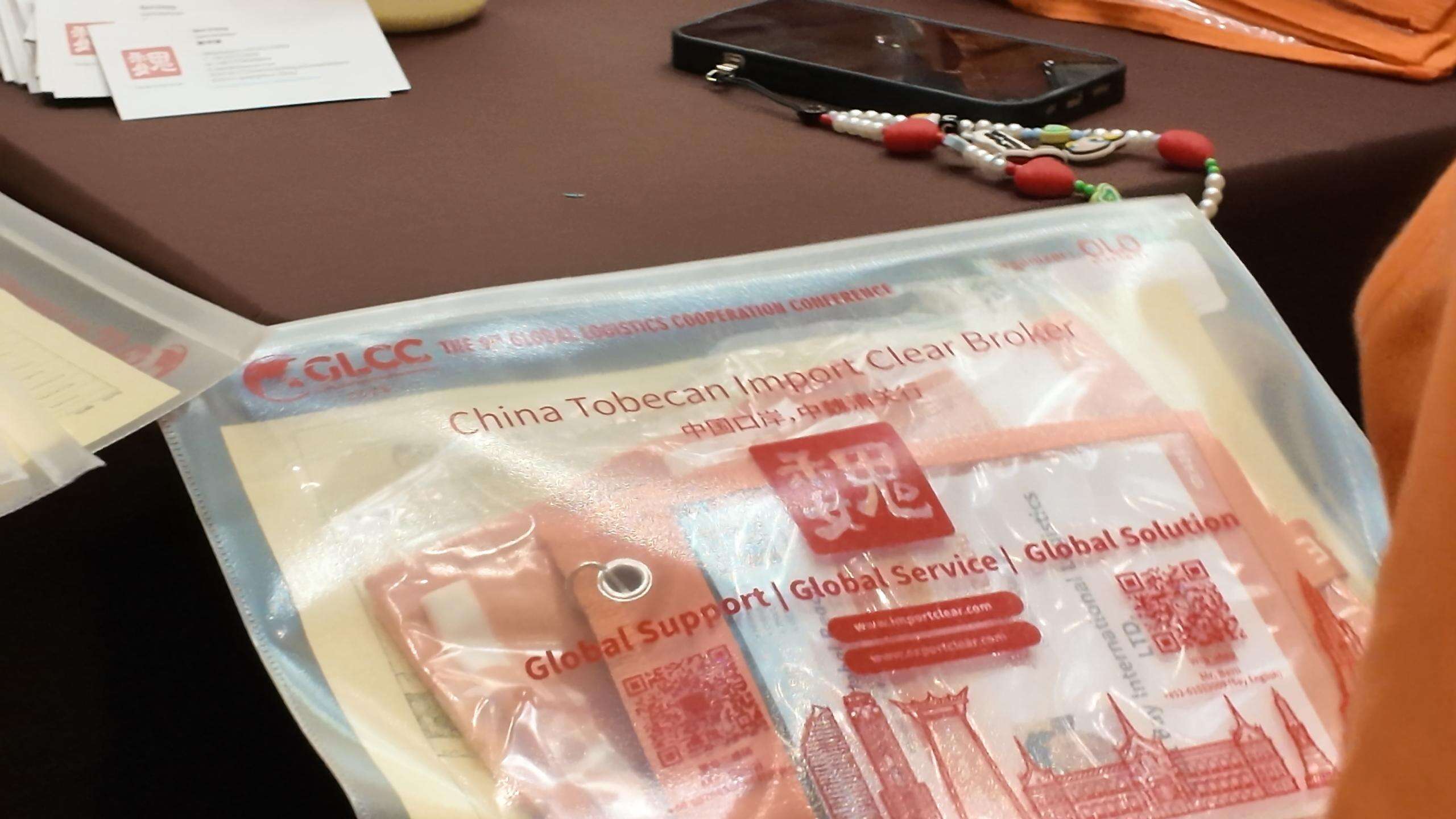 Overseas colleagues communicating with Singaporeans