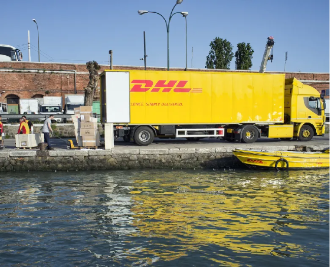 Station de fret conteneur : processus et opérations expliqués