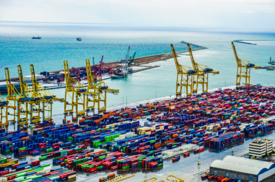 نظام خدمة شامل وتميز في دعم العملاء