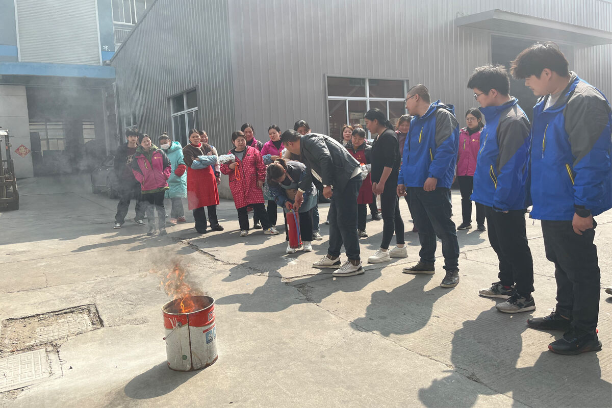 消防演练3.jpg