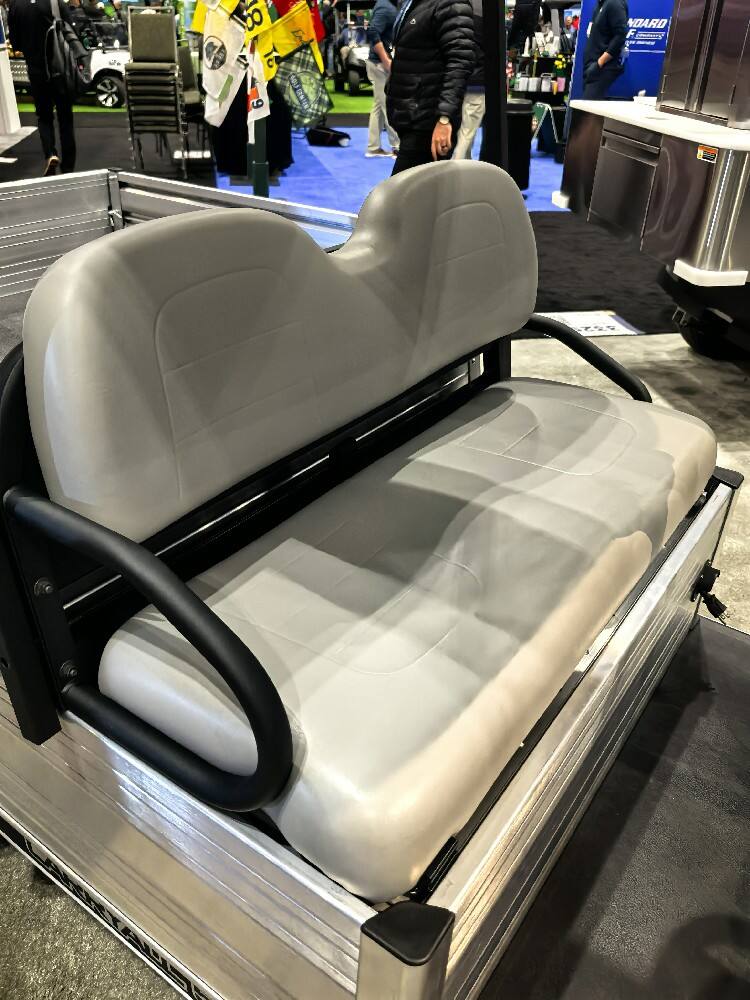 การสนับสนุนและประกันแบบครอบคลุม