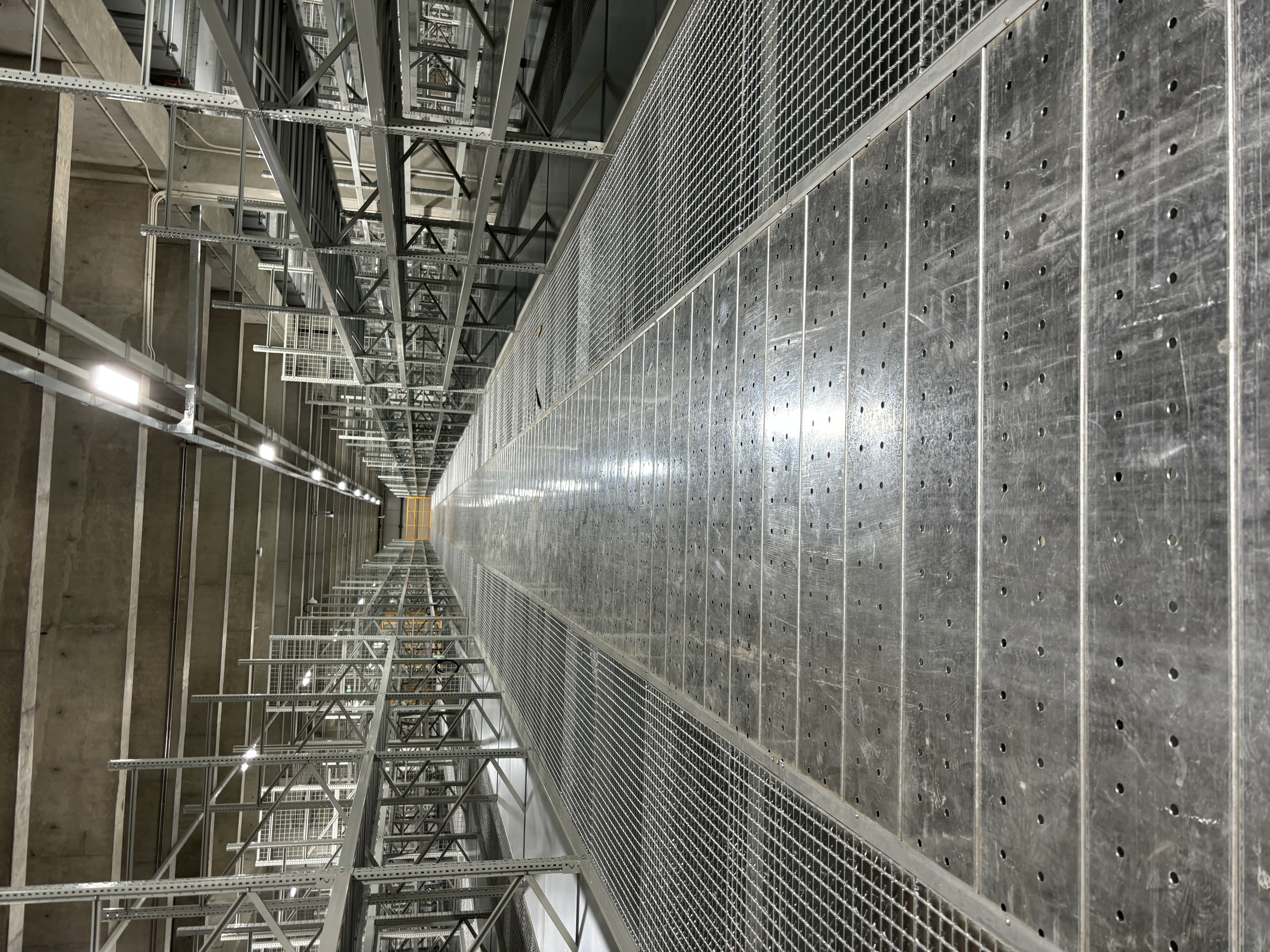 Safely Store More Goods with a Warehouse Mezzanine