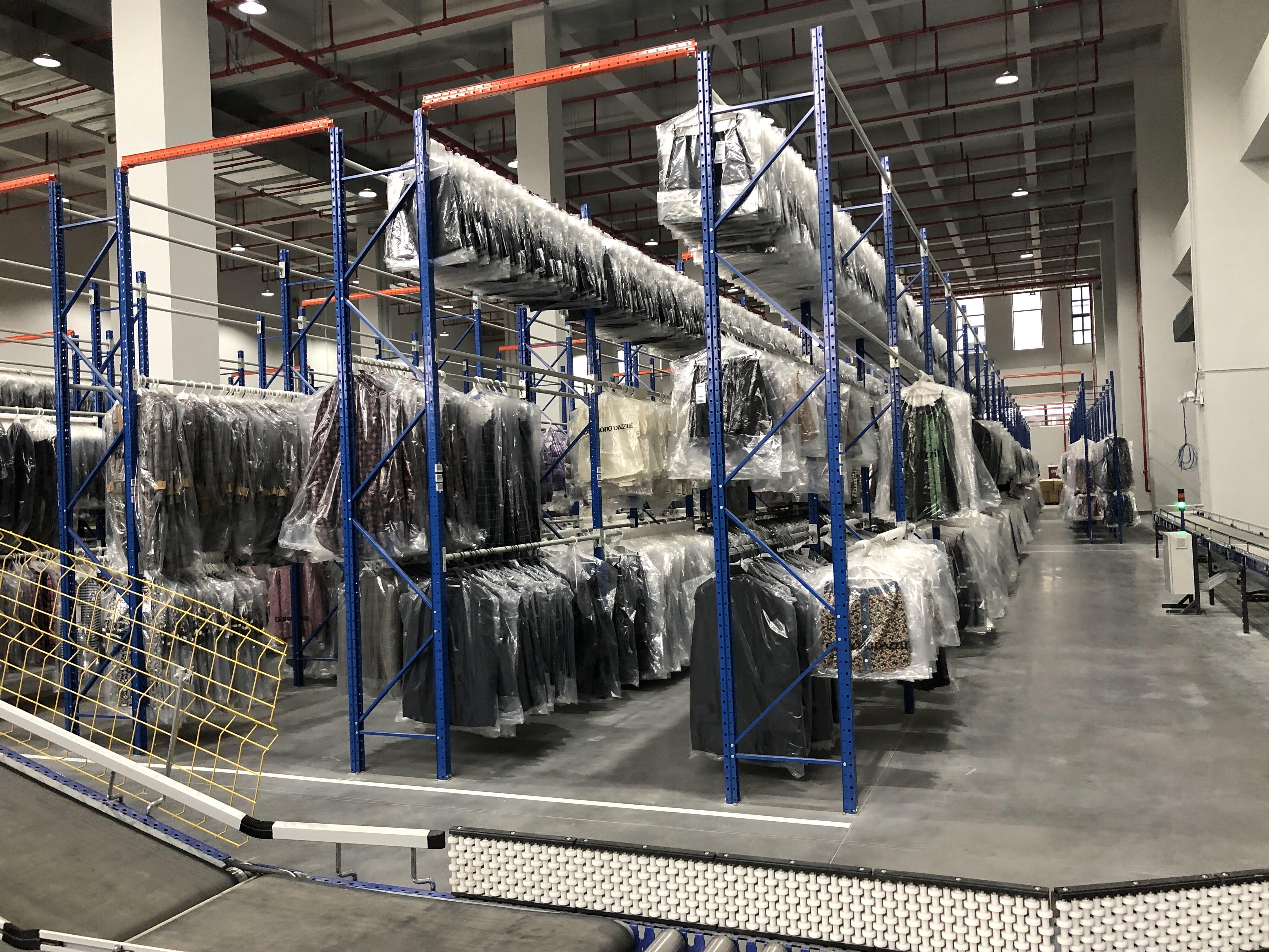 The Benefits of Longspan Shelving for Your Business
