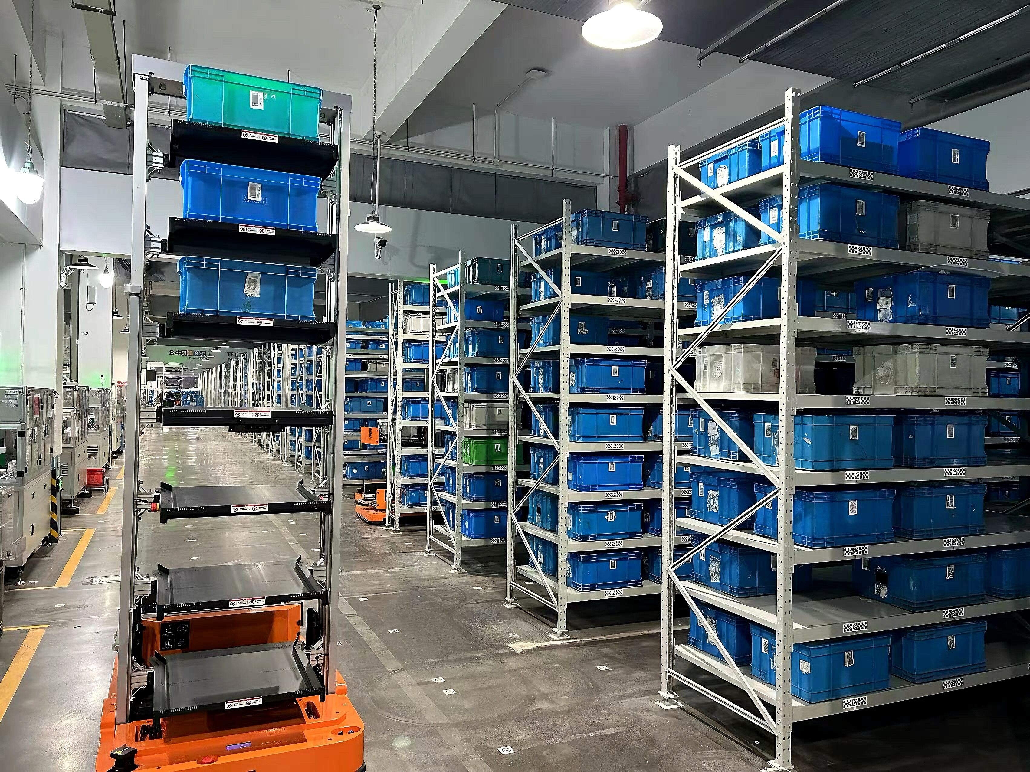 Customizable and Adaptable Longspan Rack Systems for Dynamic Warehousing Needs