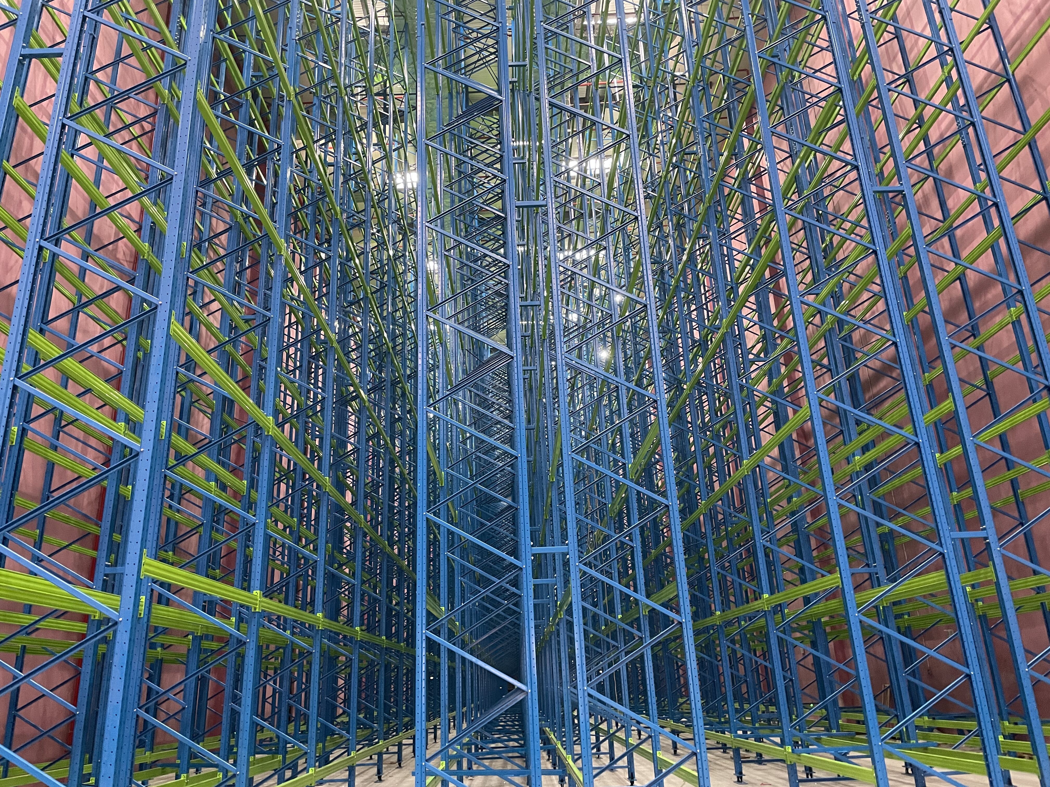 Optimisation de l'utilisation de l'espace avec les systèmes d'automatisation ASRS
