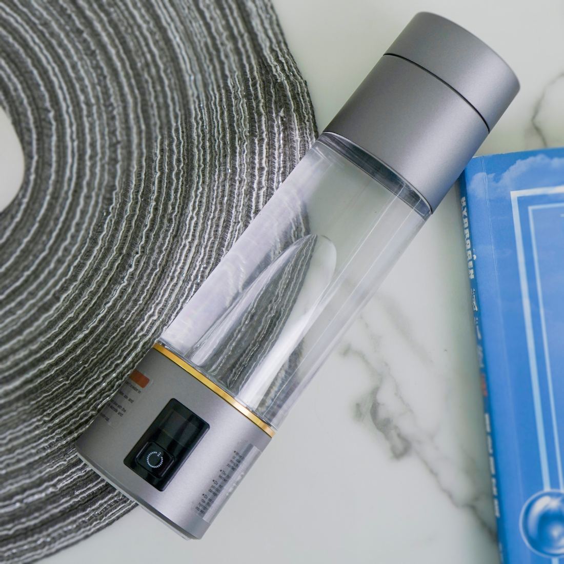 Botella de Agua de Hidrógeno PHYFLOW: Operación Intuitiva y Diseño Higiénico