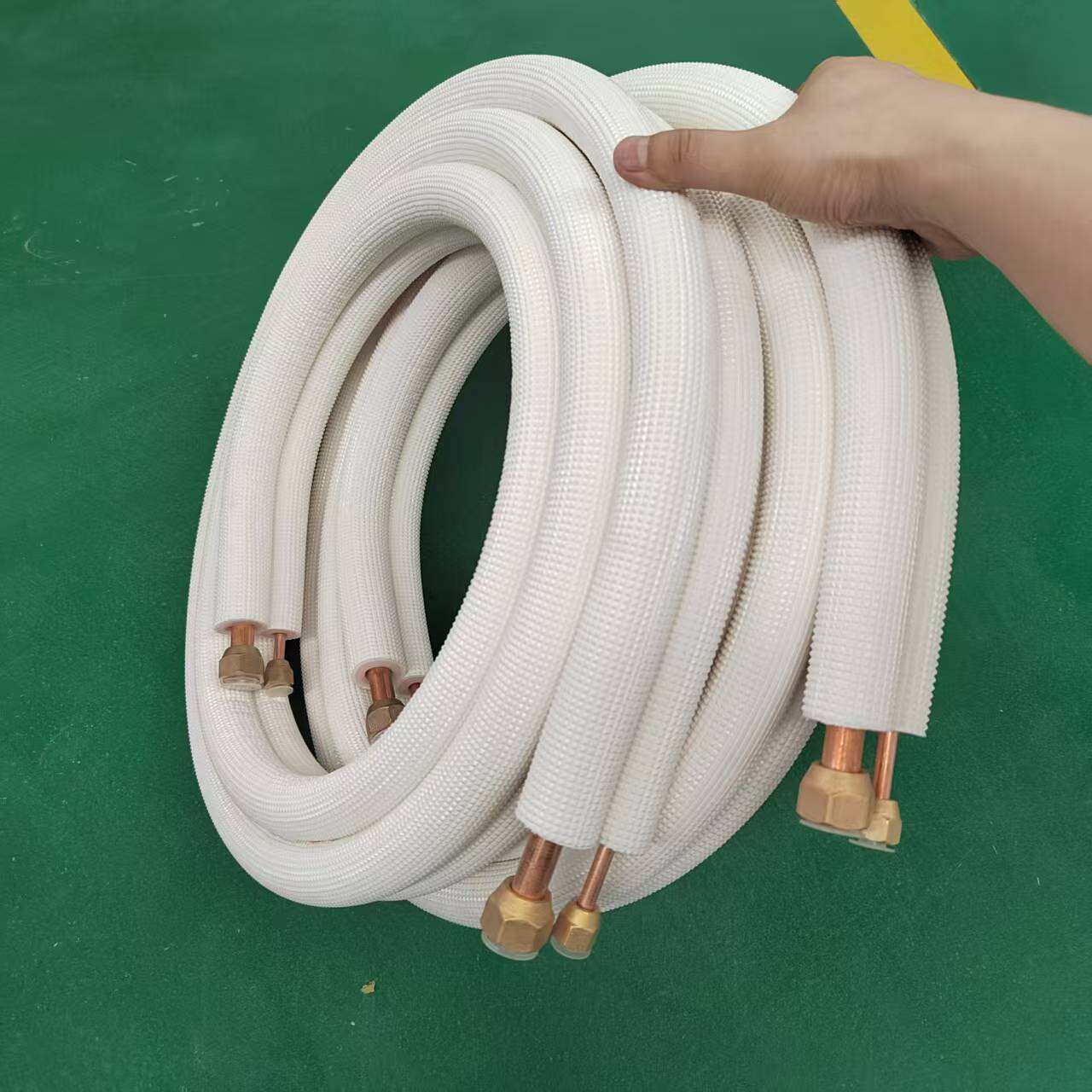 Um conjunto de linhas de 50 pés é compatível com todos os sistemas de HVAC?