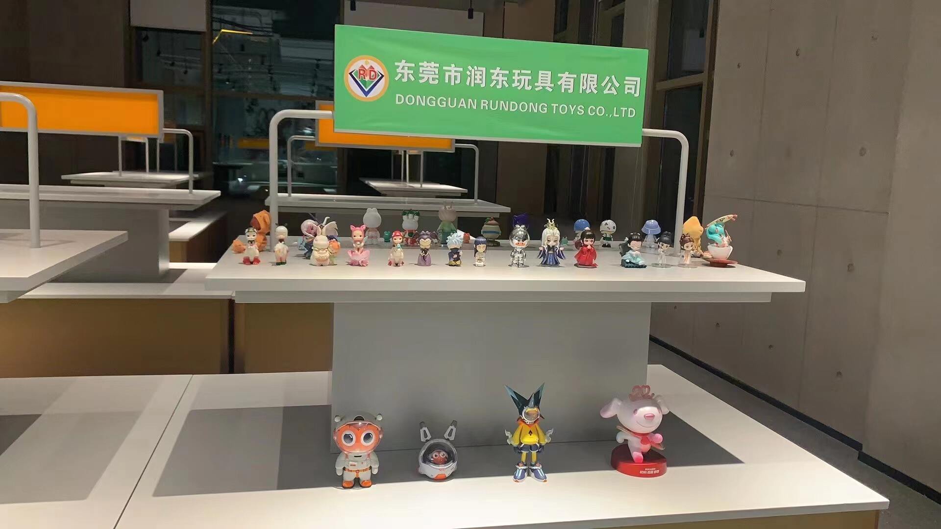 Како оптимизовати простор коришћењем прилагођених тркачких елемената