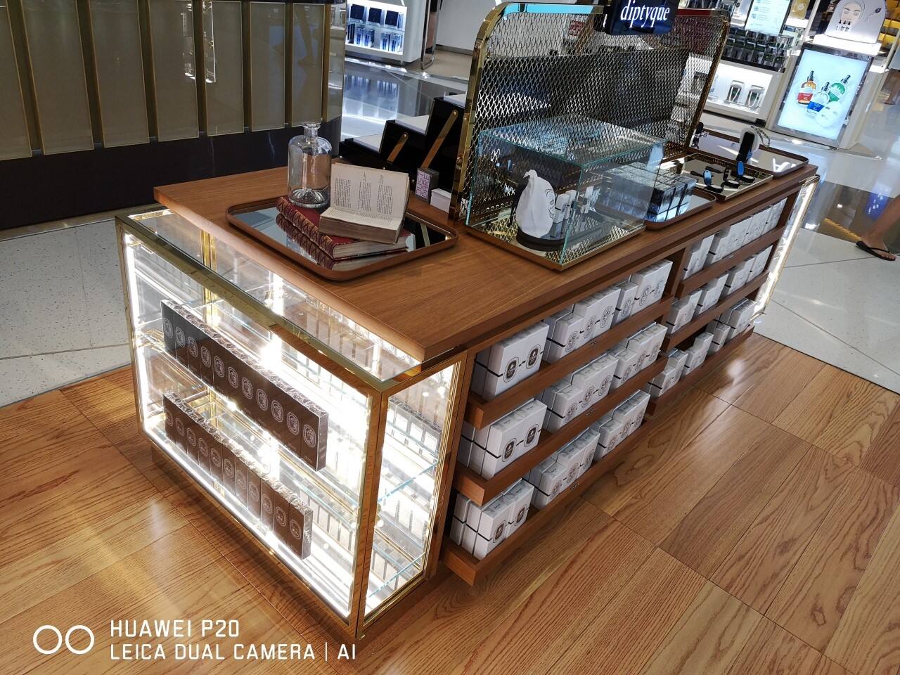 DIPTYQUE Custom Boutique Counters | Luxury Brands |