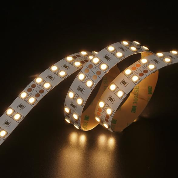 Flexibilní LED pásek SMD5050, 120 LED/m, stejnosměrné napětí 24 V, šířka 18 mm, jedna barva pro osvětlení lišt