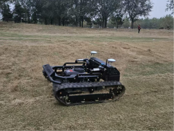 Paano Napapahusay ng Mga Lawn Mower na May Remote Control ang Katumpakan sa Pag-aalaga ng Damo