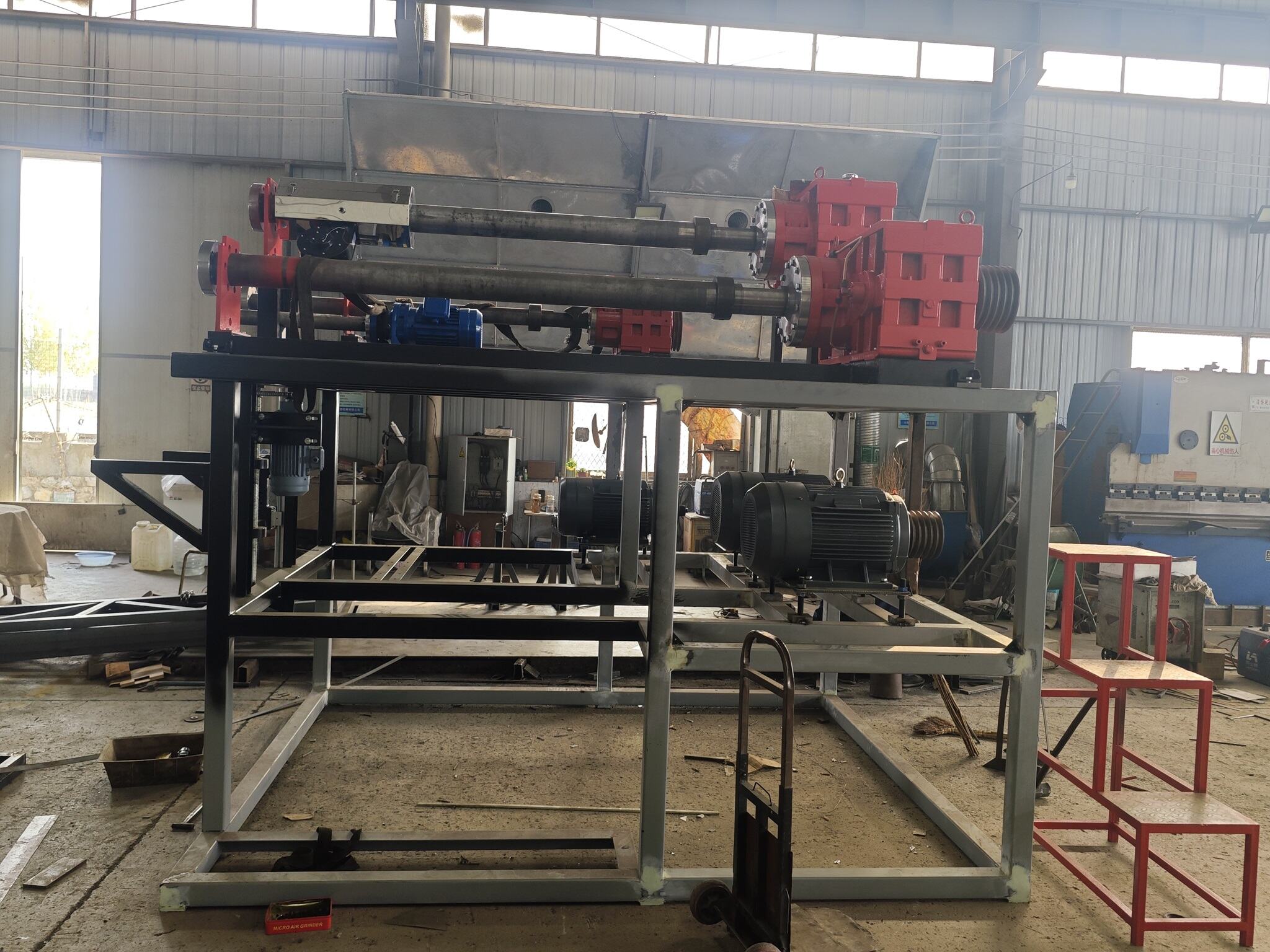 Fabricante de linha de produção de extrusão de mangueira de pe