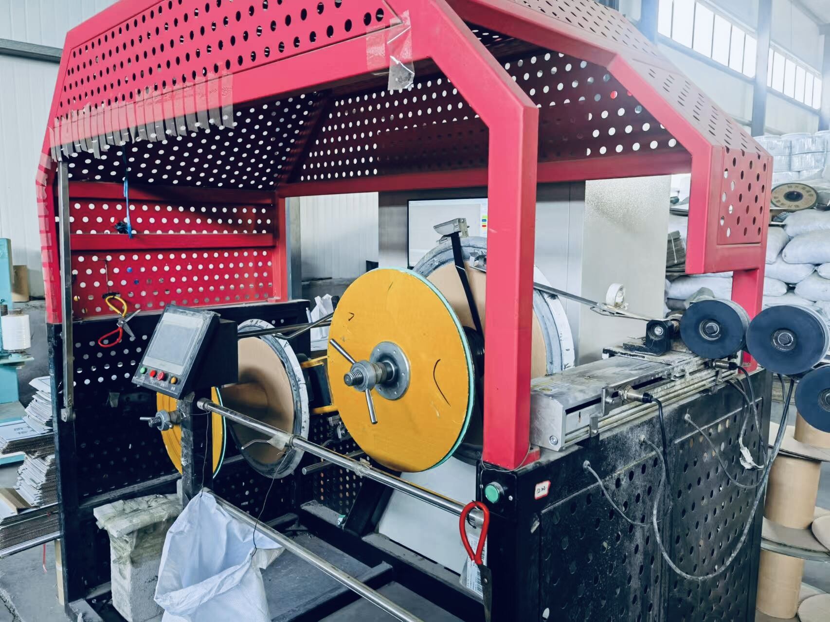 Migliori sistemi di irrigazione a goccia presenti sul mercato per migliorare l'efficienza nell'agricoltura.