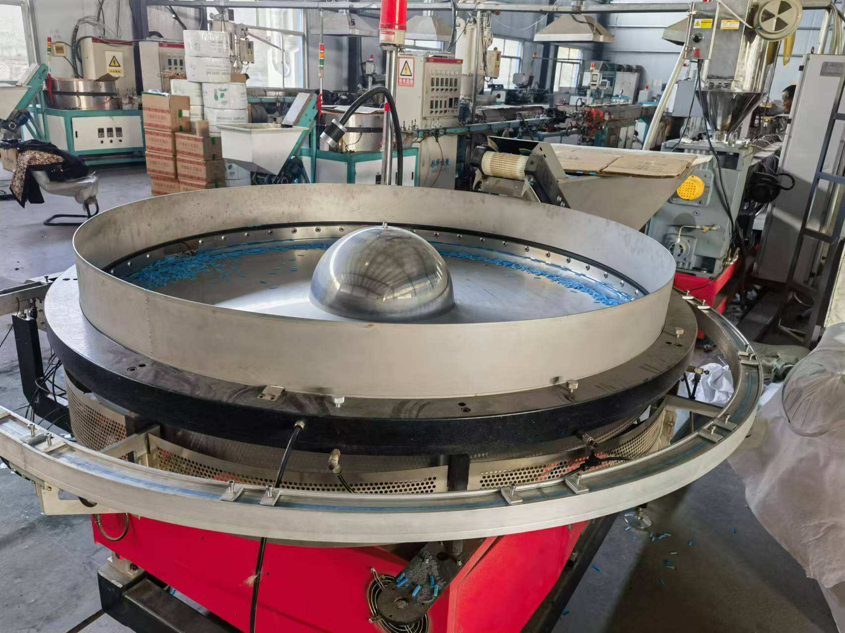 Гораздо дешевле использовать лёгкие и прочные материалы при производстве оборудования для орошения благодаря надёжной устойчивости к окружающей среде