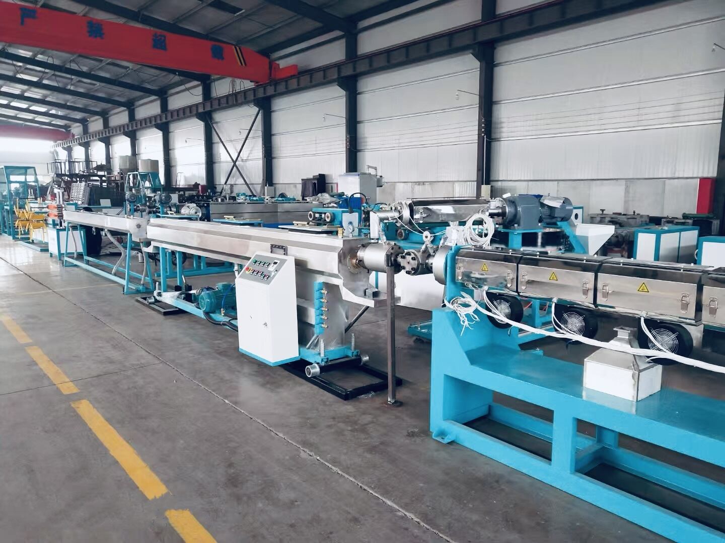 ¿Qué es el equipo de tuberías de plástico PE?