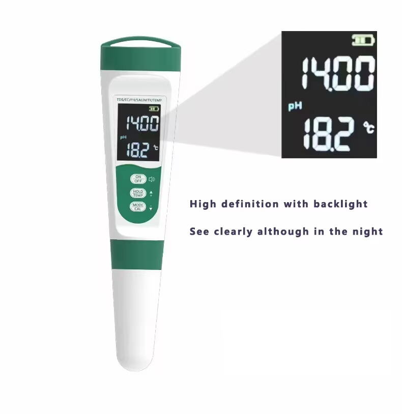 كيف تؤثر دقة أجهزة قياس الأس الهيدروجيني والموصلية ودرجة الحرارة على مراقبة الامتثال البيئي؟