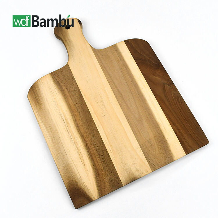 WDF Klassisk Stil Tilpasset Bamse Pizzapele Shovel Live Edge Skjermbrætt Durable Wood Pizza Peel Med Handte