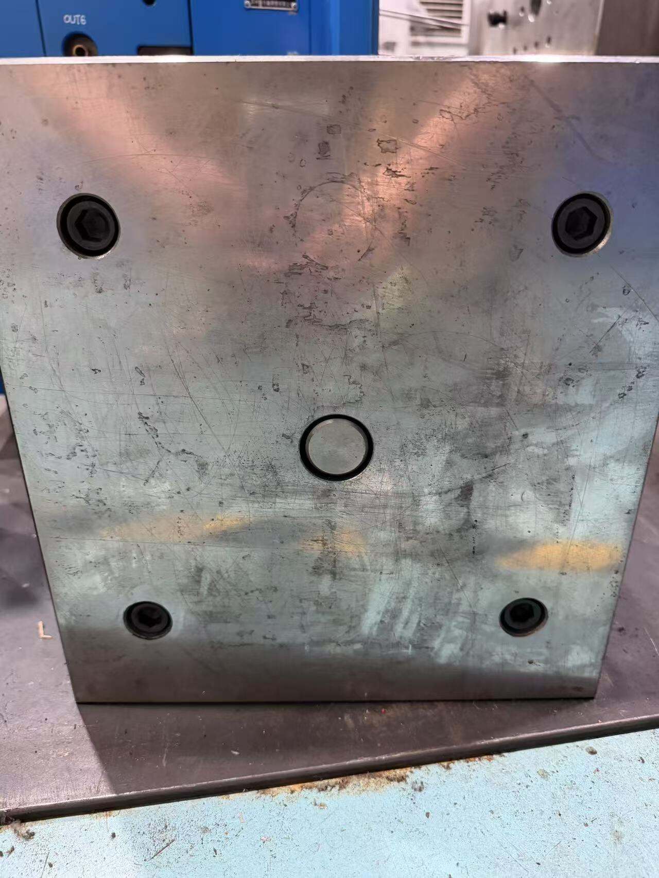 Verbesserte Ergonomie und Benutzererfahrung durch strategische Materialplatzierung