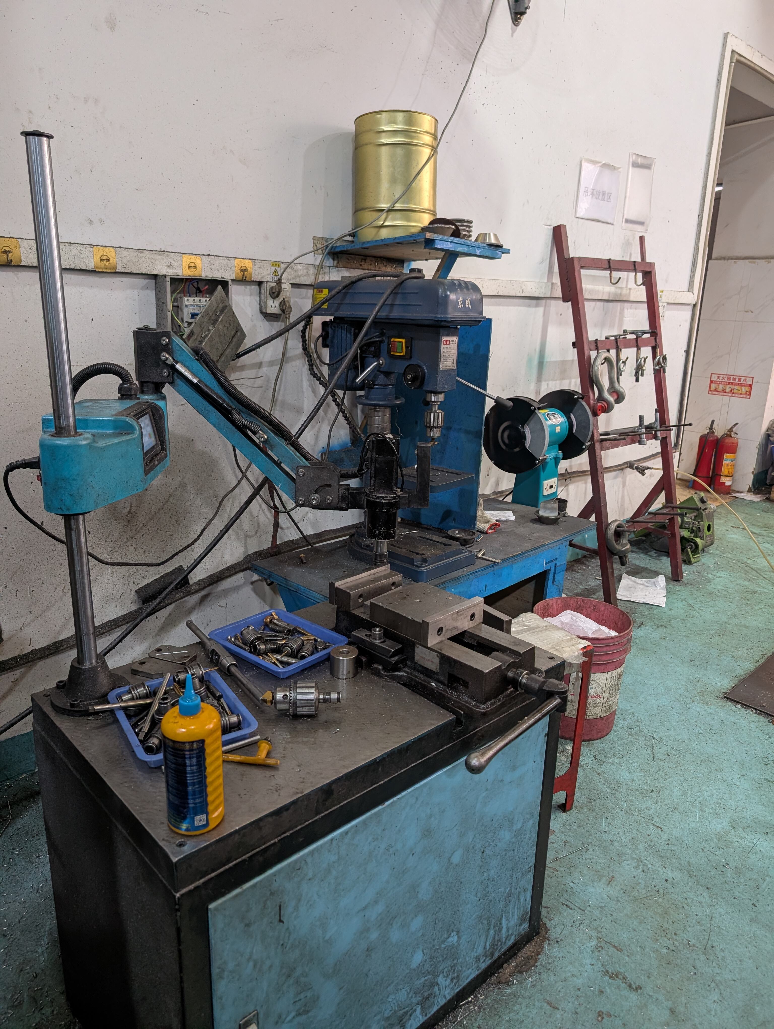 Material Expertise and Selection Guidance
