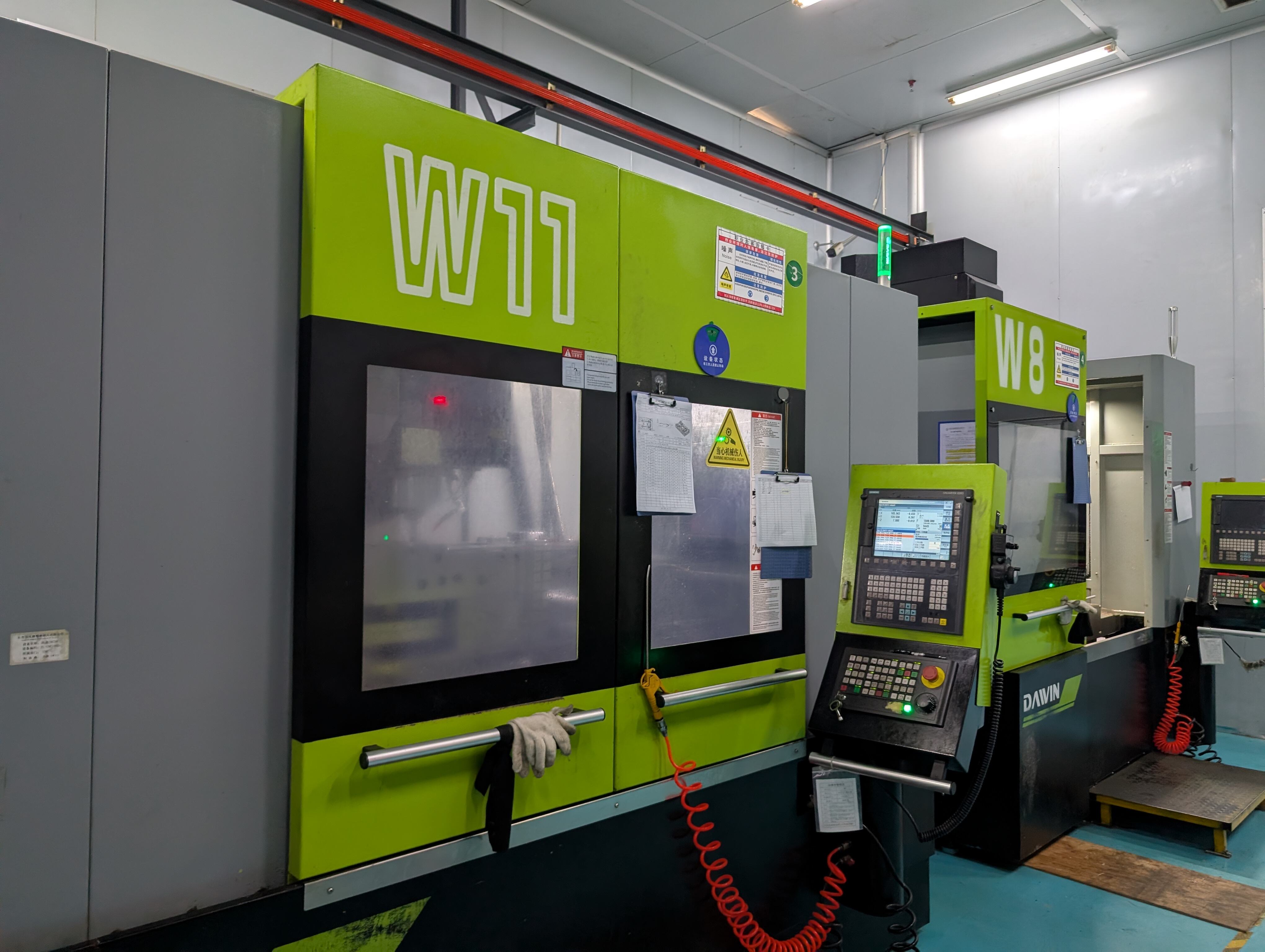 Precision Engineering Excellence in Mold Manufacturing