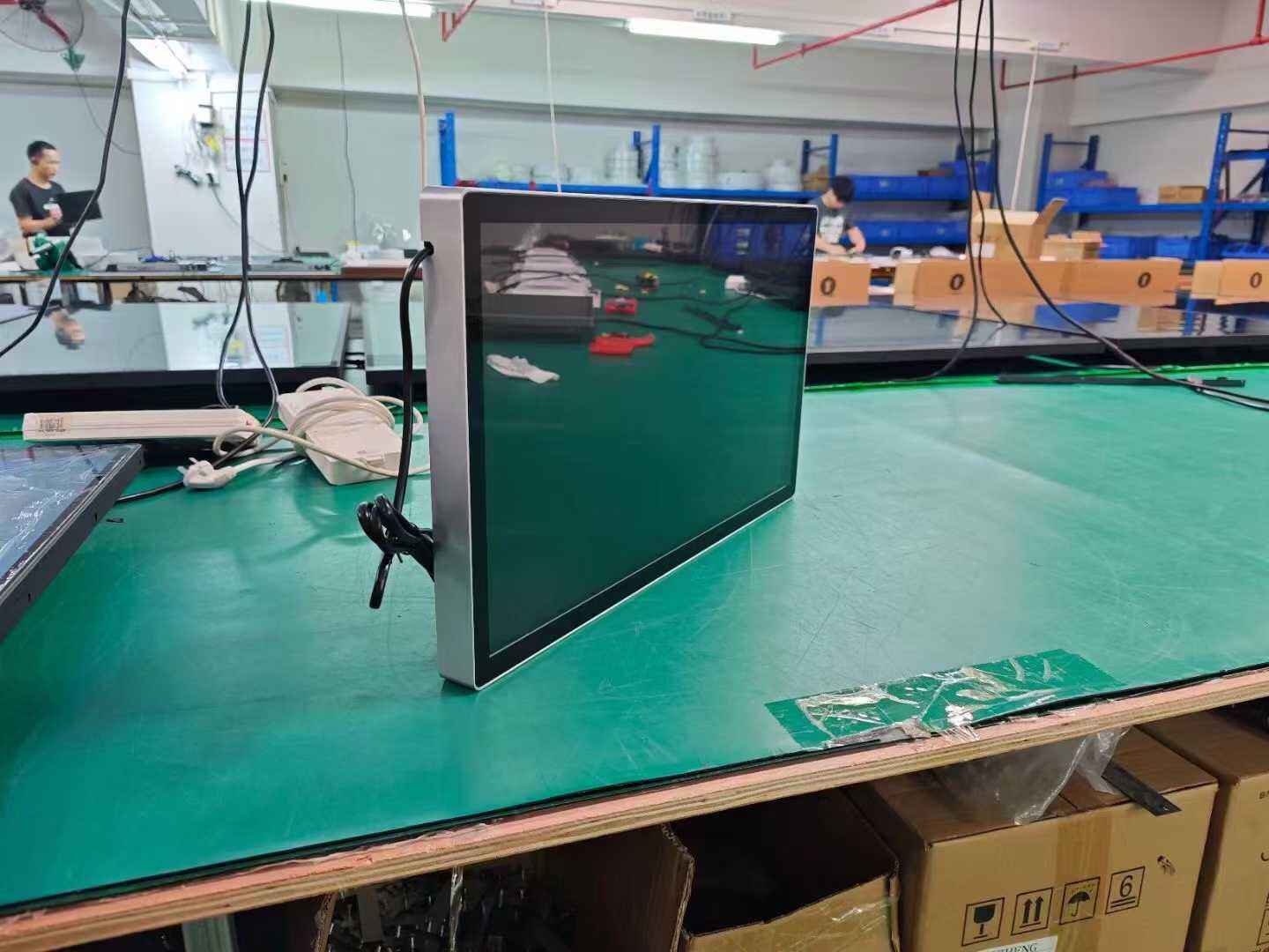 Angkop na Iyong Katarungan sa pamamagitan ng mga Video Advertising Machines