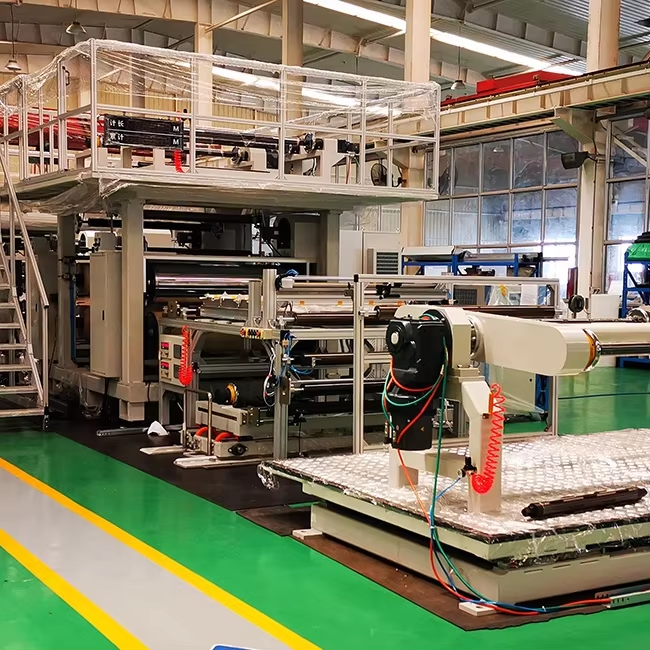 لماذا تعد معدات البريبريج حاسمة في تصنيع المواد المركبة؟